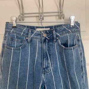 Pacsun Mom jeans